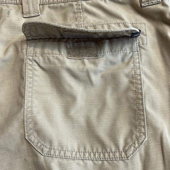 North face Cargo hiking khaki shorts SZ 36 - Picture 3 of 11